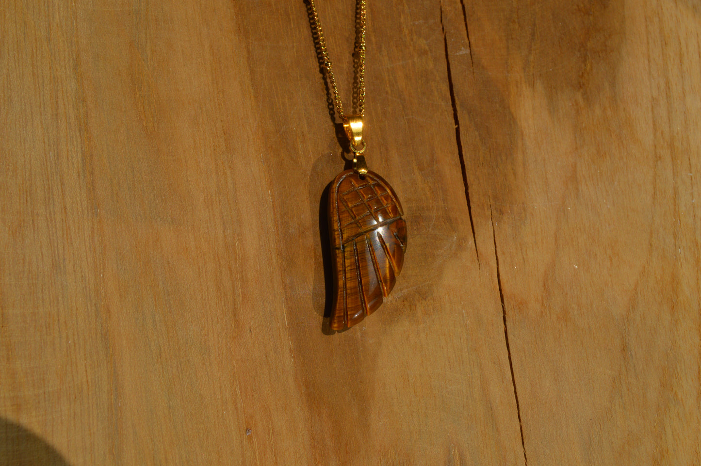 Collier aile d’ange en pierre naturelle - Les Ailes d’Iris