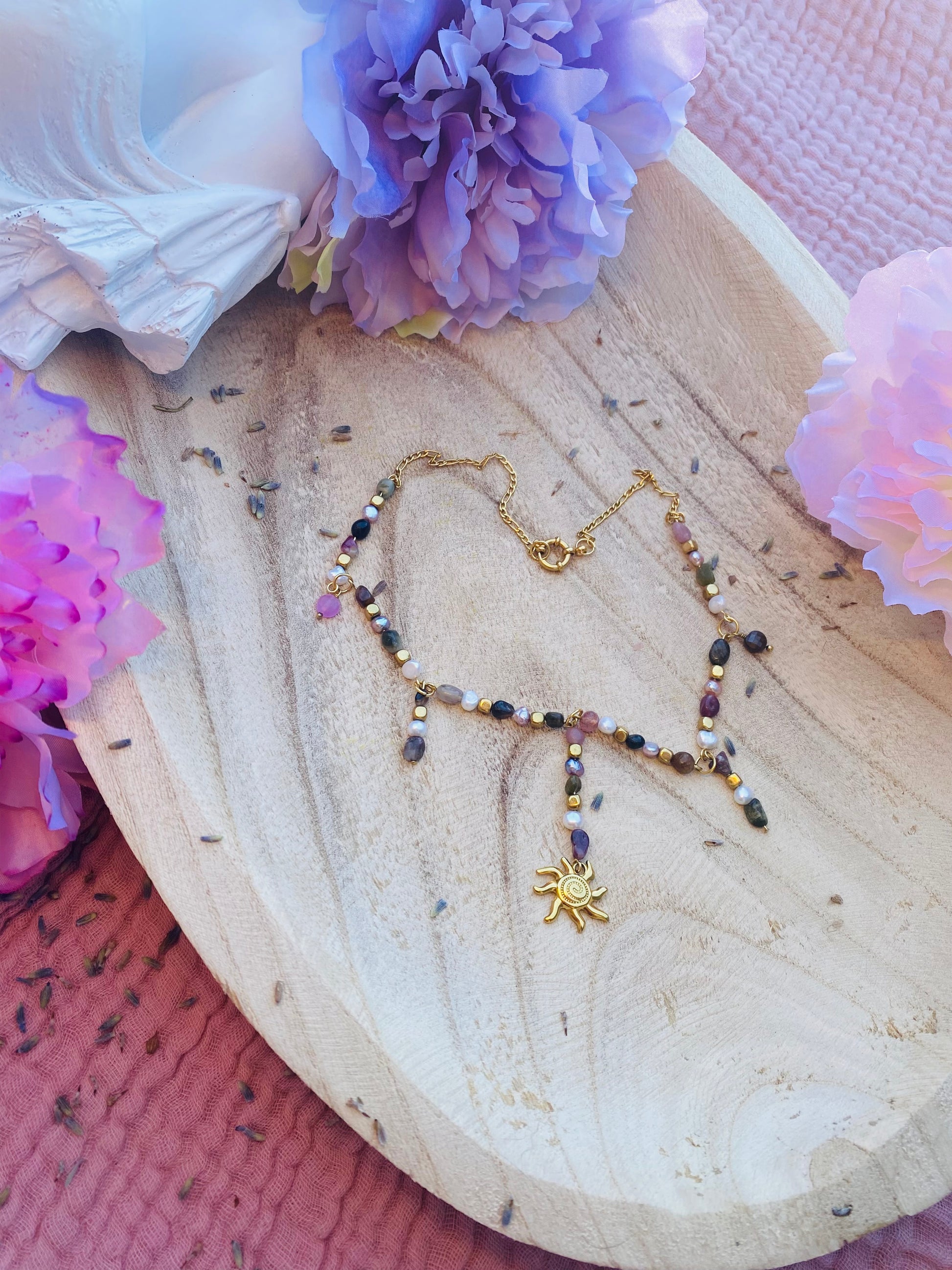 Collier Icare en tourmaline naturelle et perles d’eau douce